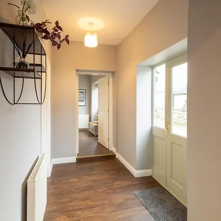 Feriehus Host & - Croft Pickering